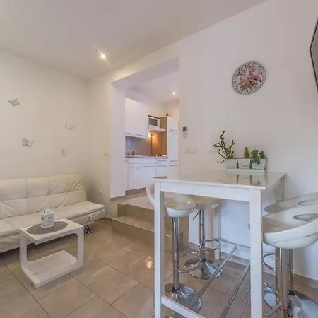 Stars 住宿加早餐酒店 4*